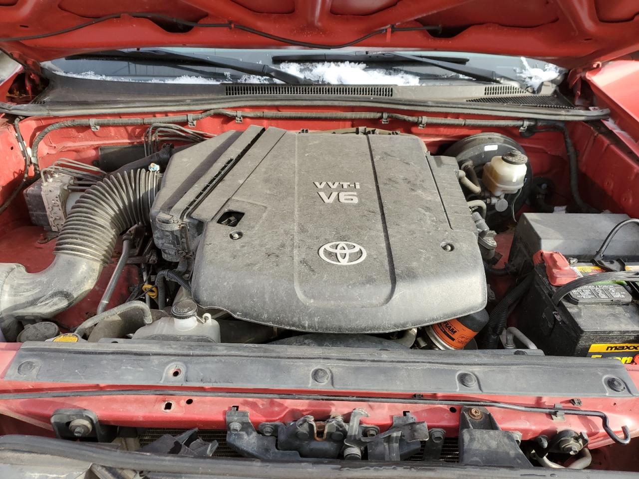 2010 Toyota Tacoma - Image 12