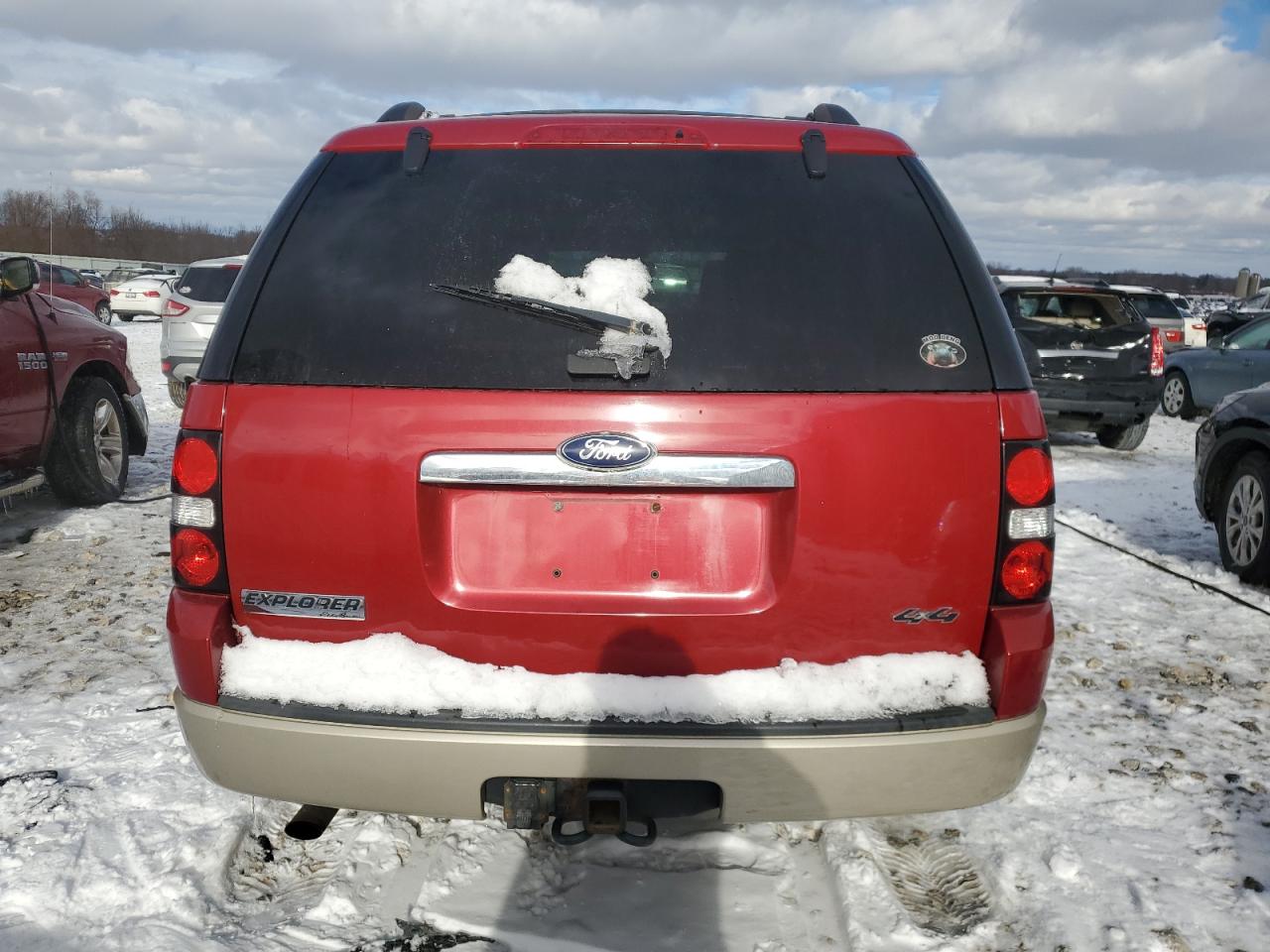 2010 Ford Explorer - Image 6