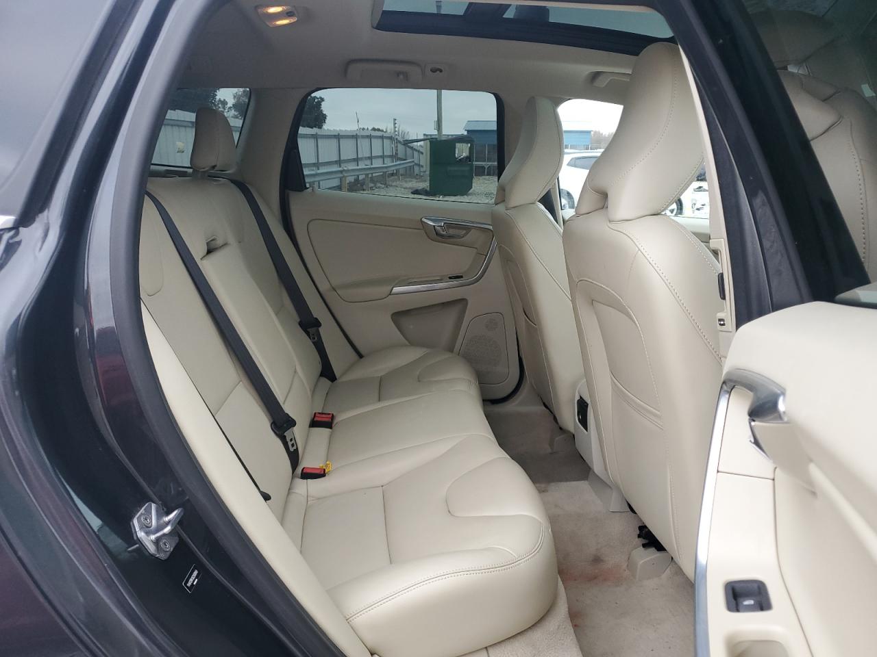 2016 Volvo Xc60 T5 Premier VIN: YV4612RK9G2808849 Lot: 84232814