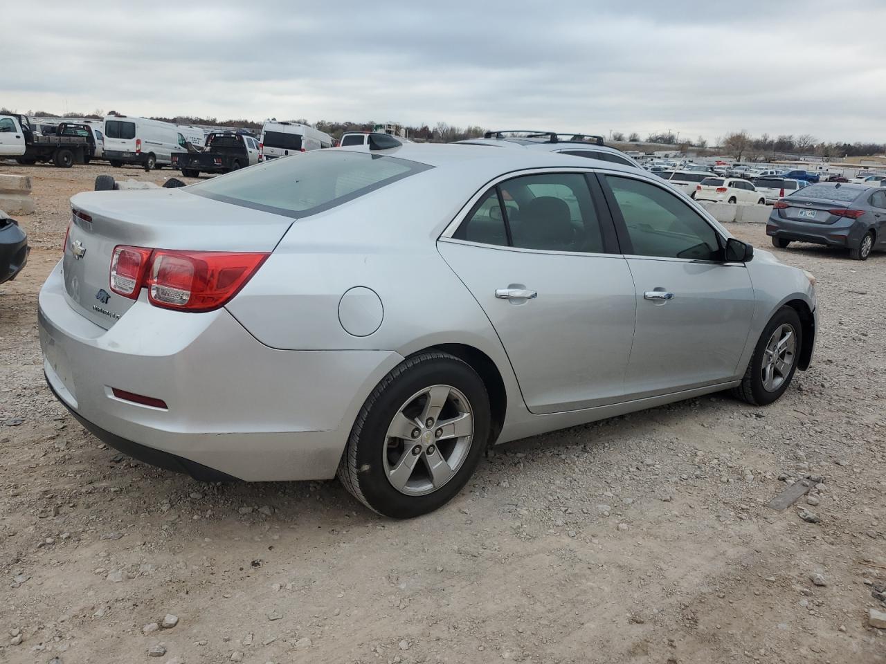 VIN 1G11B5SLXFF197521 2015 CHEVROLET MALIBU no.3