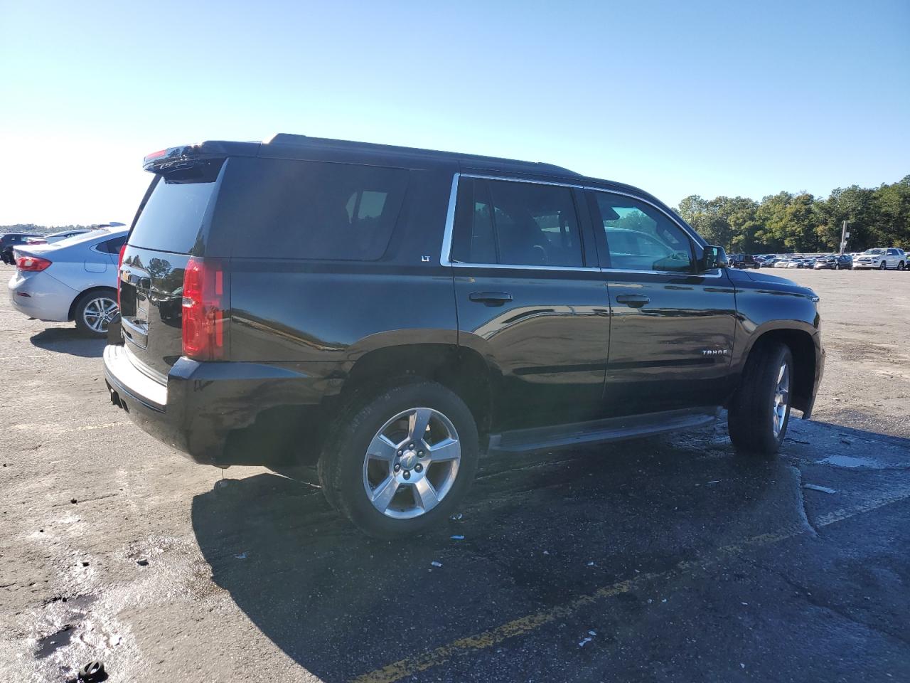 2015 Chevrolet Tahoe - Image 3