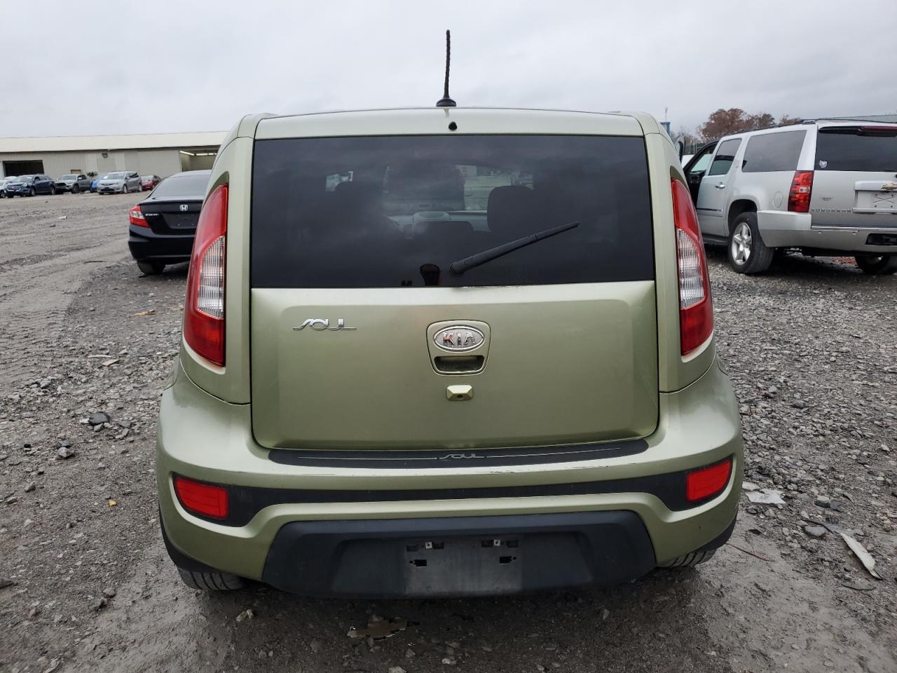 2012 Kia Soul + VIN: KNDJT2A67C7363174 Lot: 84213894