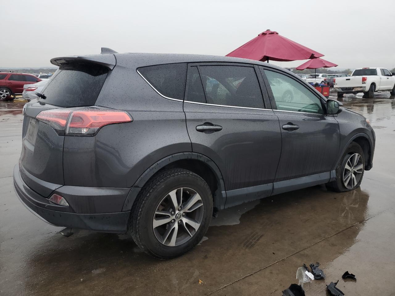 VIN 2T3WFREV5JW481278 2018 TOYOTA RAV4 no.3