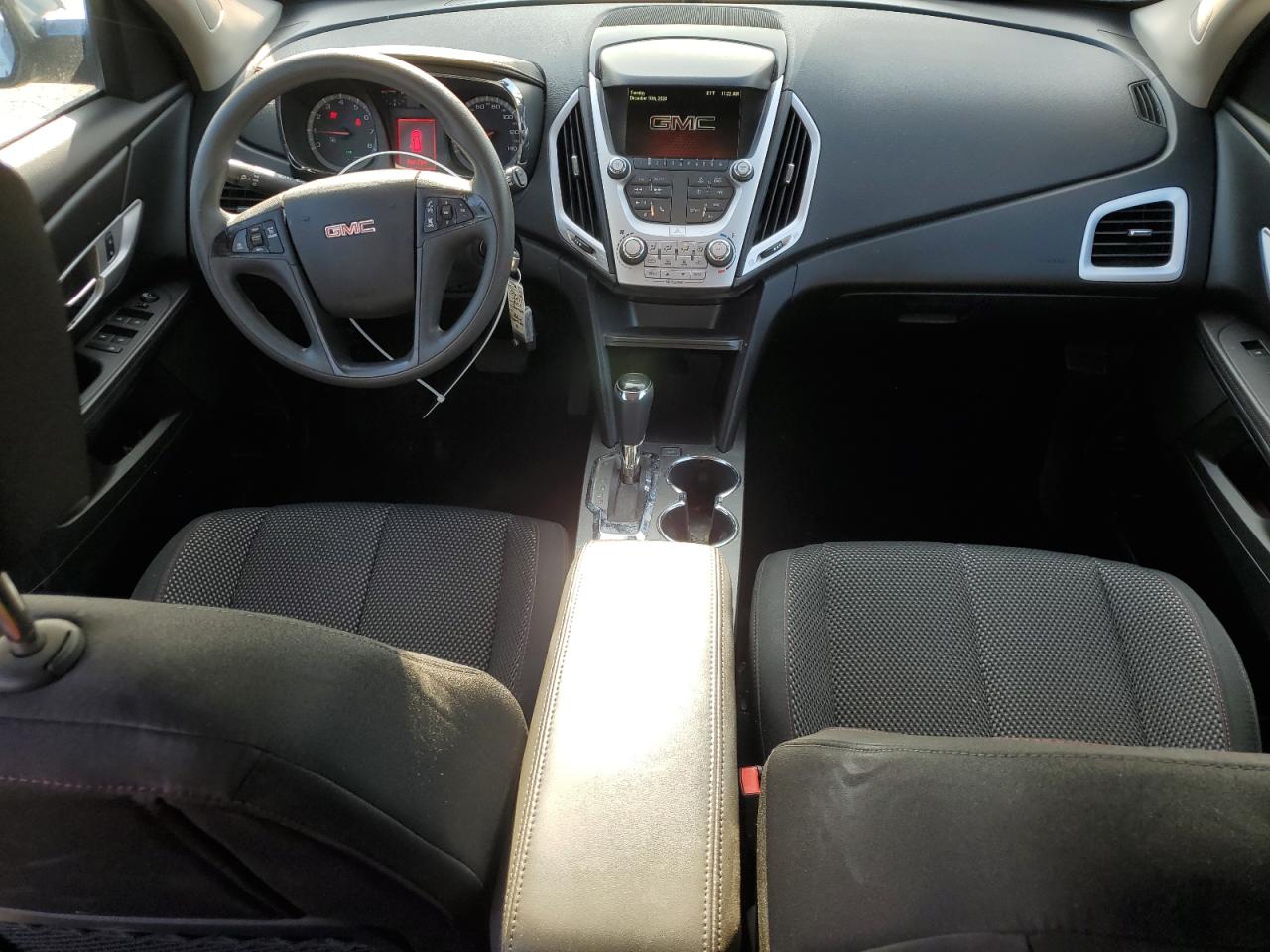 2017 GMC Terrain - Image 8