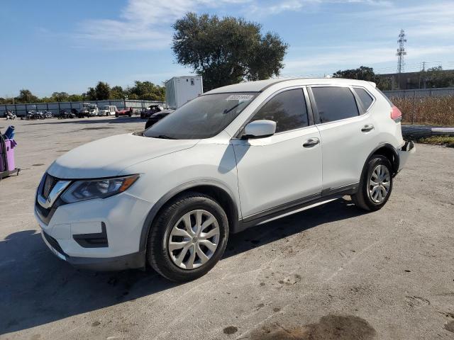  NISSAN ROGUE 2017 White