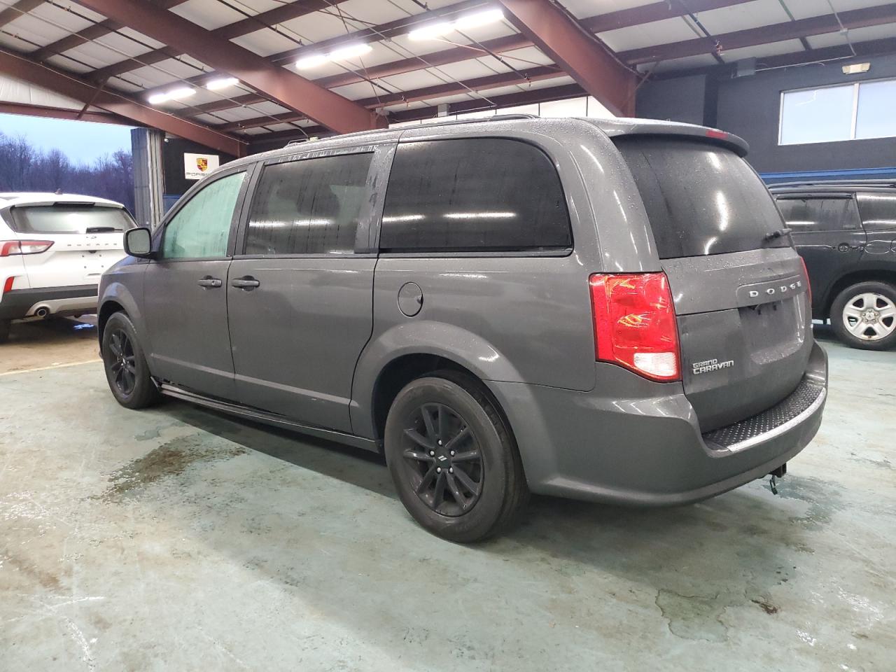 VIN 2C4RDGEG4KR740119 2019 DODGE CARAVAN no.2