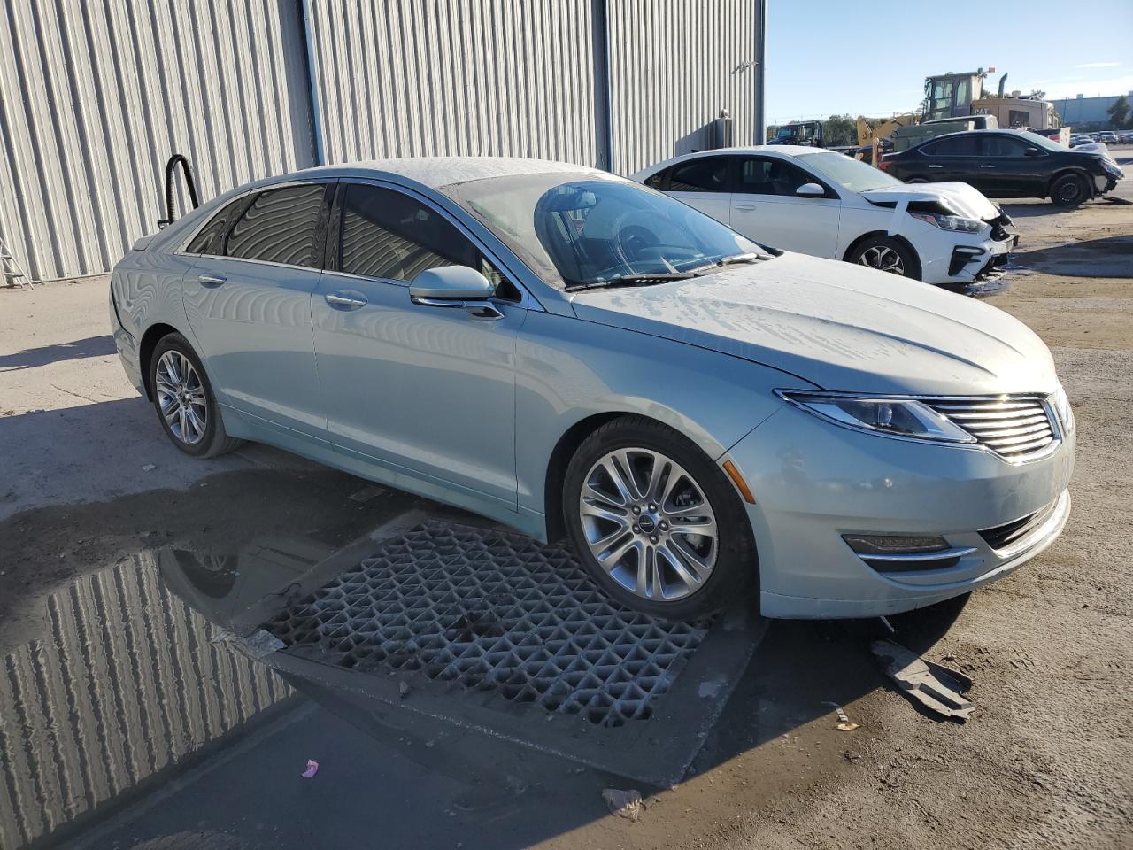 2014 Lincoln MKZ - Image 4