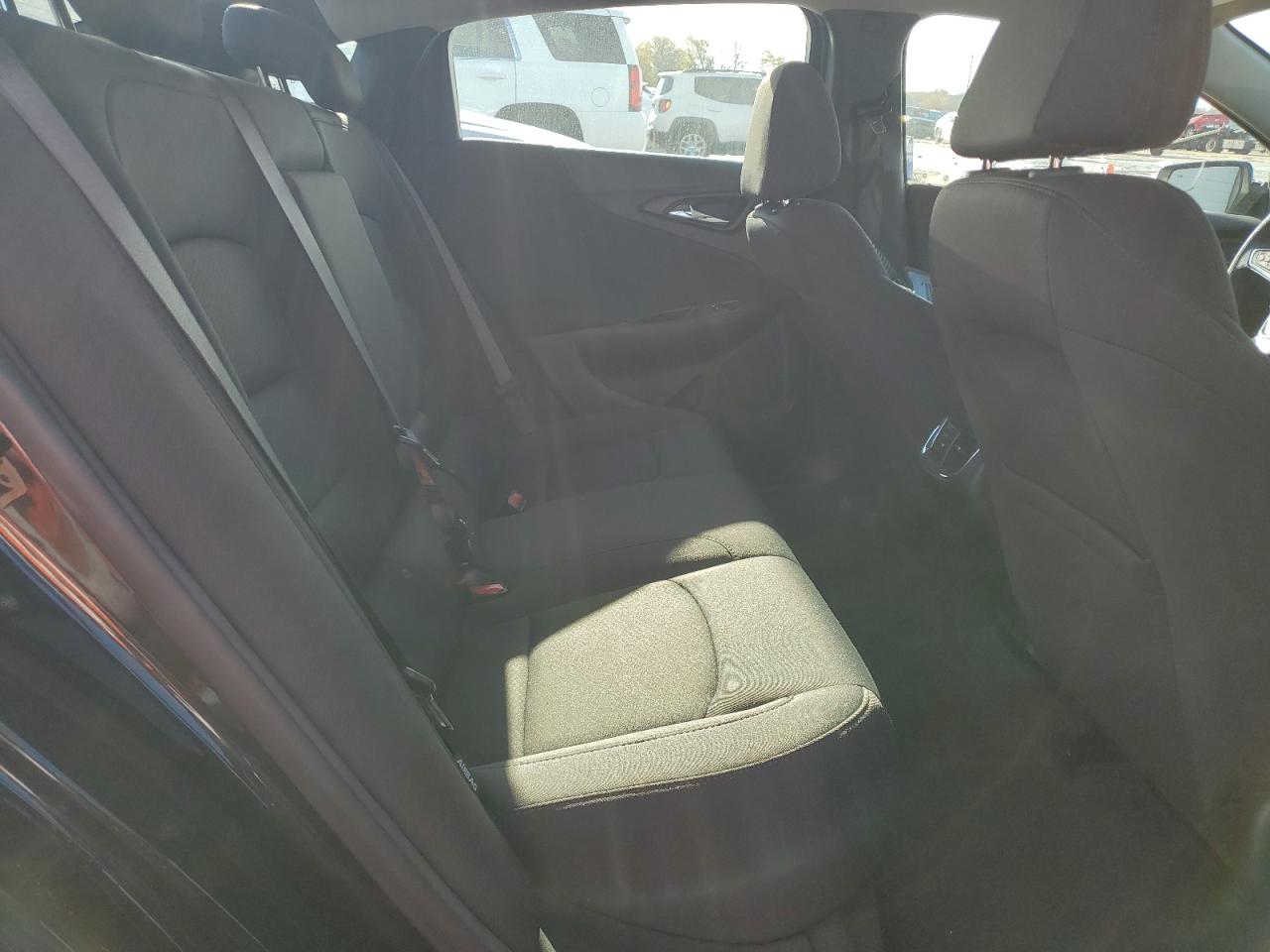 2023 Chevrolet Malibu - Image 10