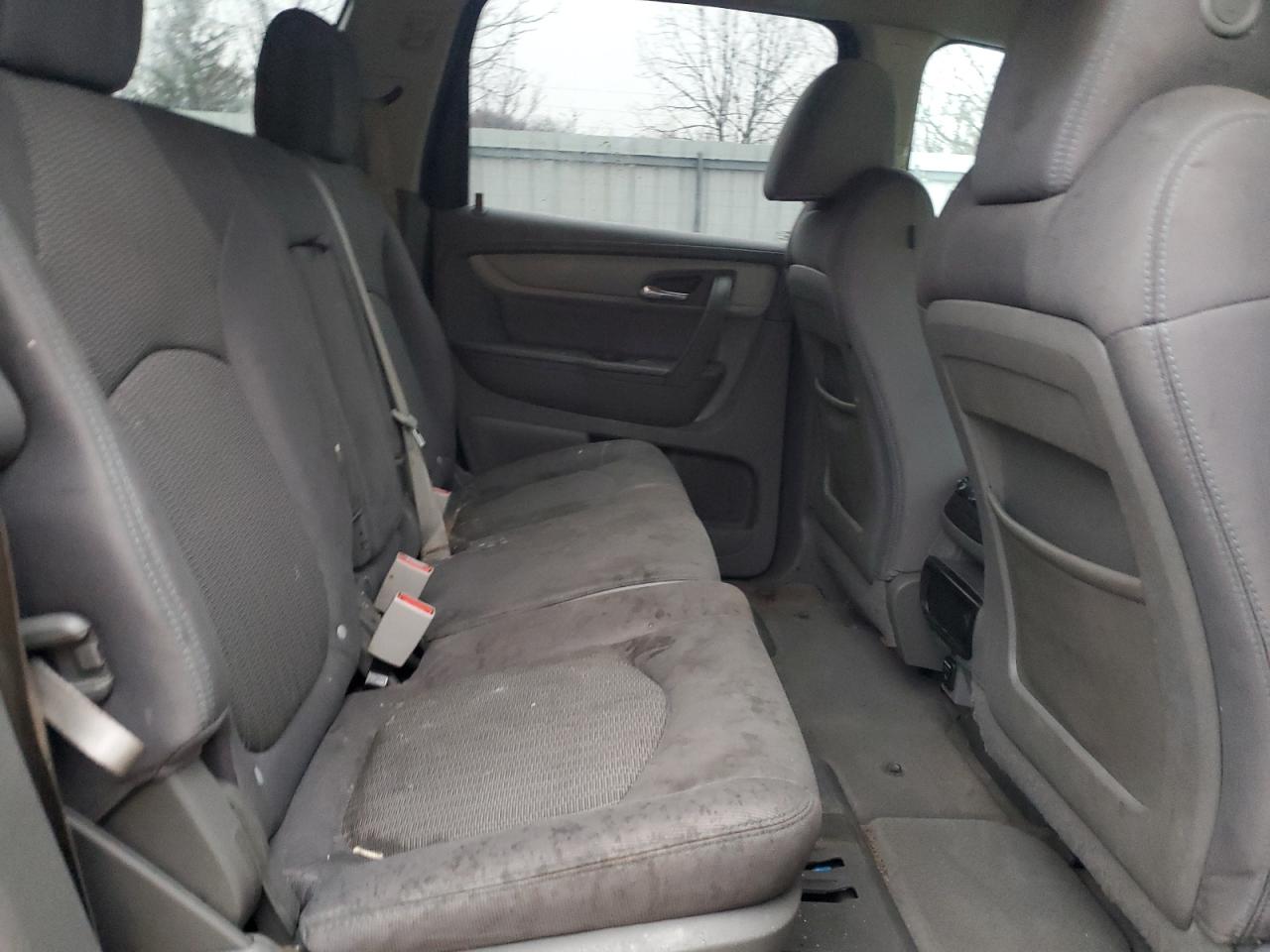 2014 Chevrolet Traverse - Image 11