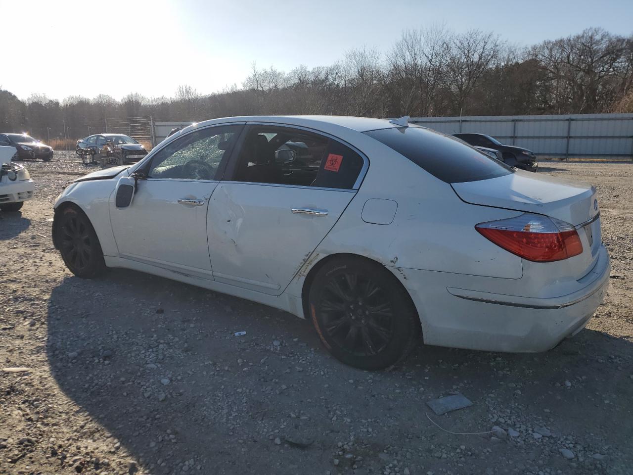 2010 Hyundai Genesis - Image 2