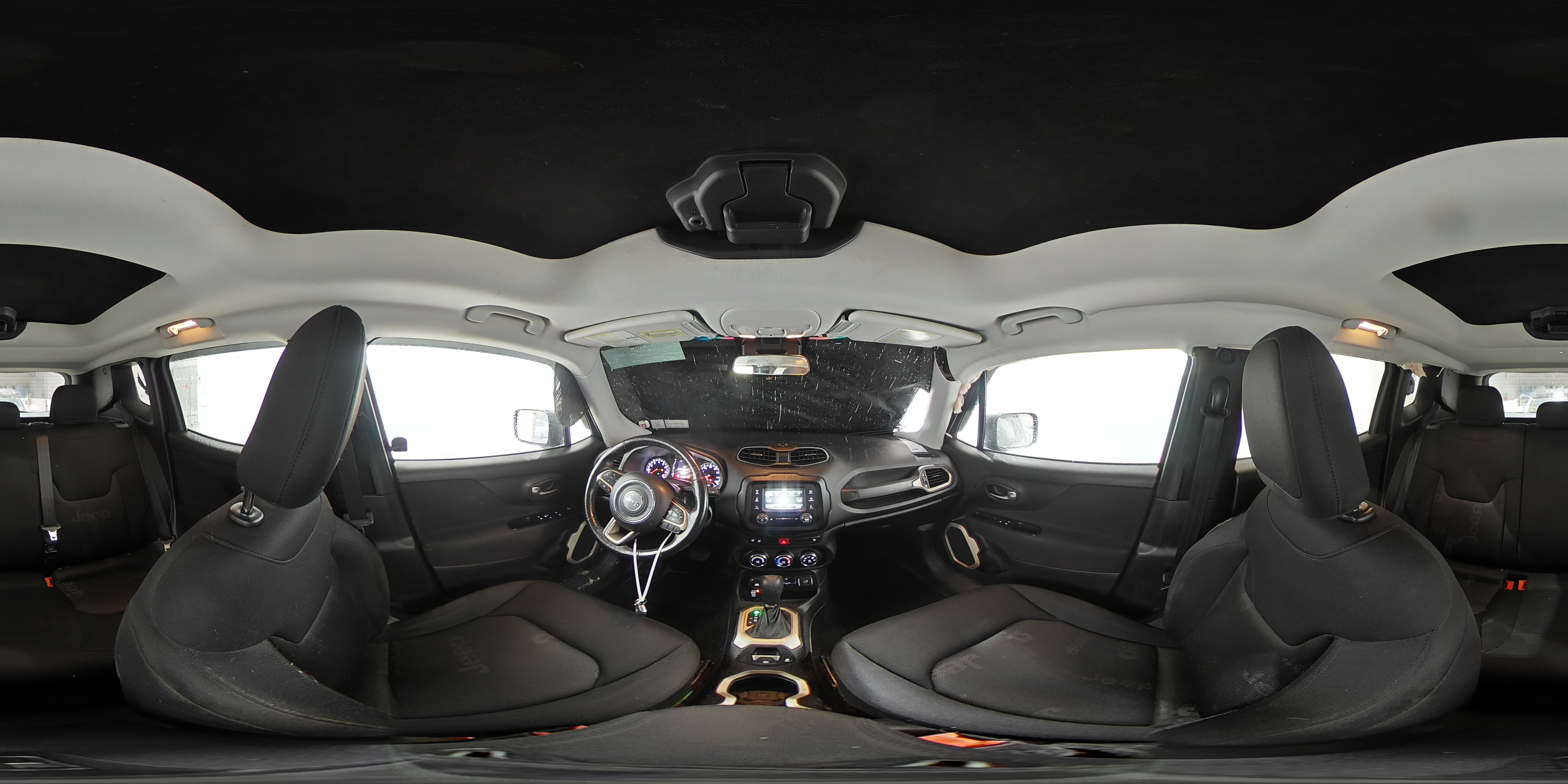 2016 Jeep Renegade - Image 15