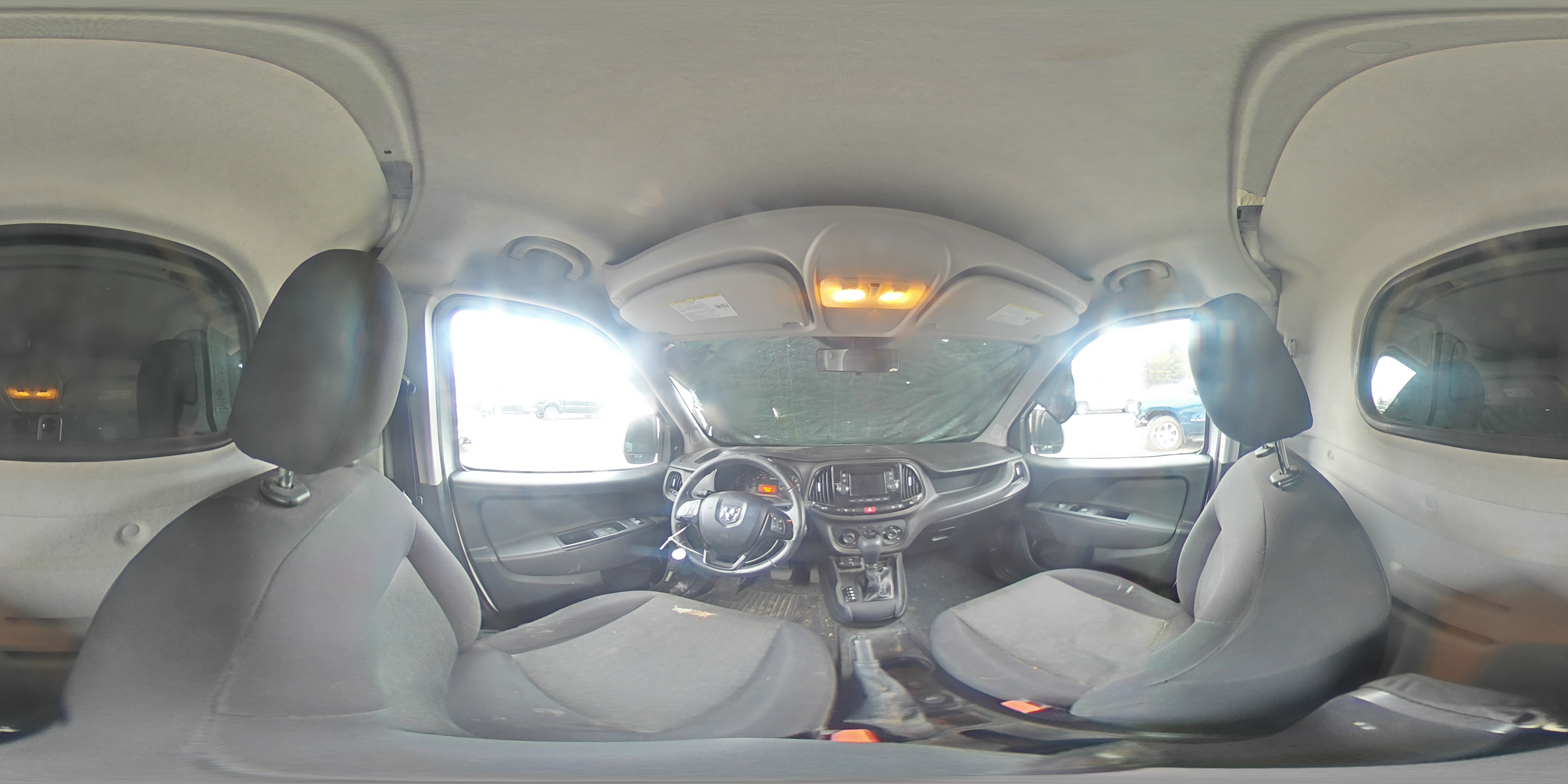 2015 RAM ProMaster City - Image 14