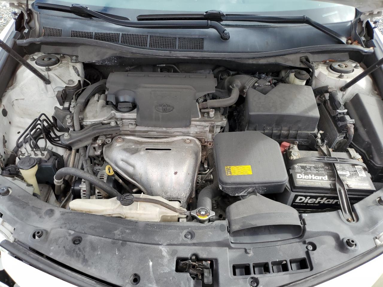 2013 Toyota Camry - Image 11