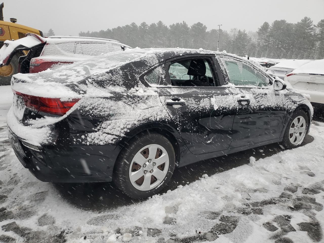 2021 Kia Forte - Image 3