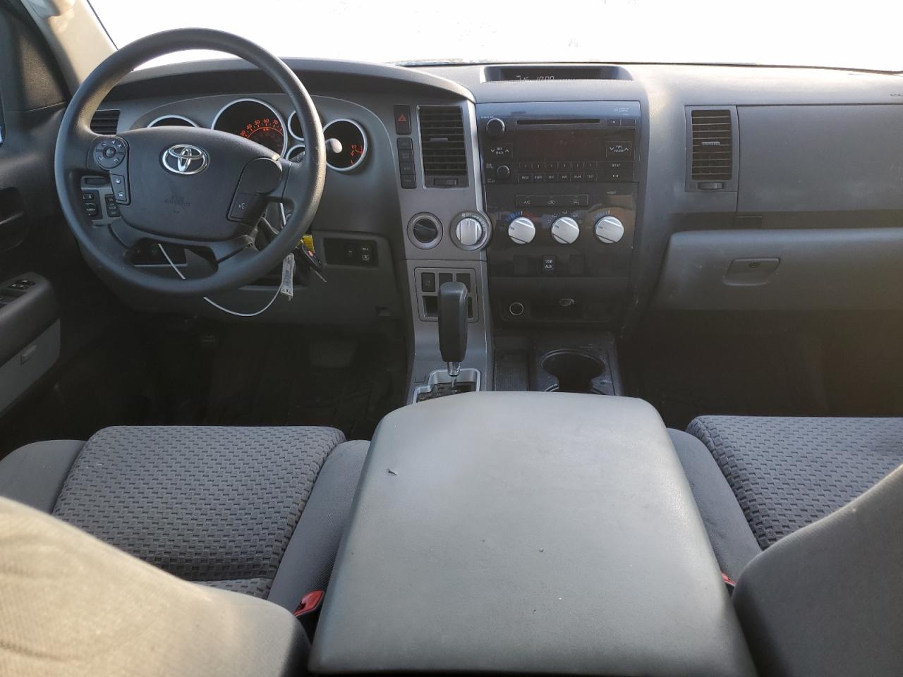 2010 Toyota Tundra - Image 8