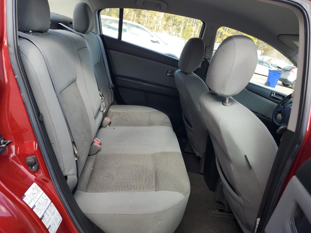 2010 Nissan Sentra - Image 10