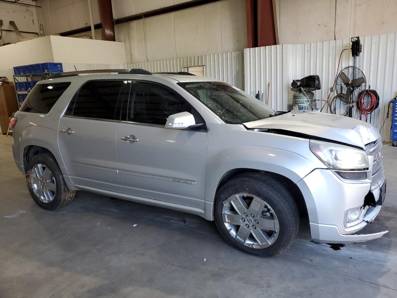 2016 GMC Acadia - Image 4