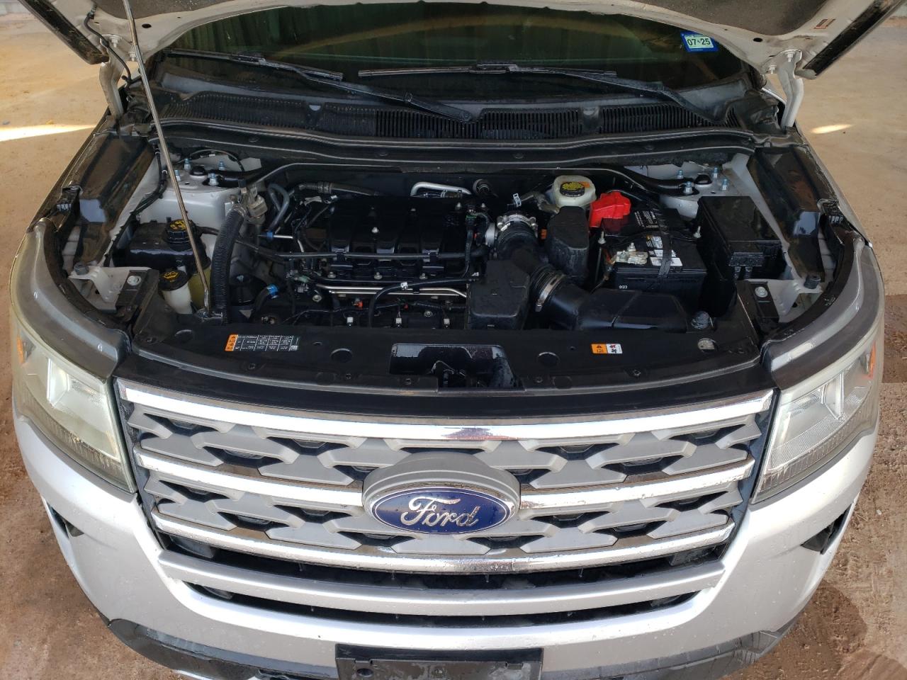 2018 Ford Explorer - Image 12