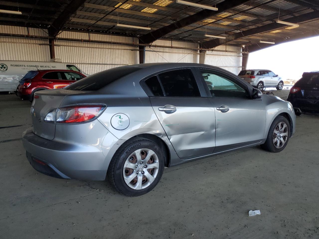 2011 Mazda 3 - Image 3