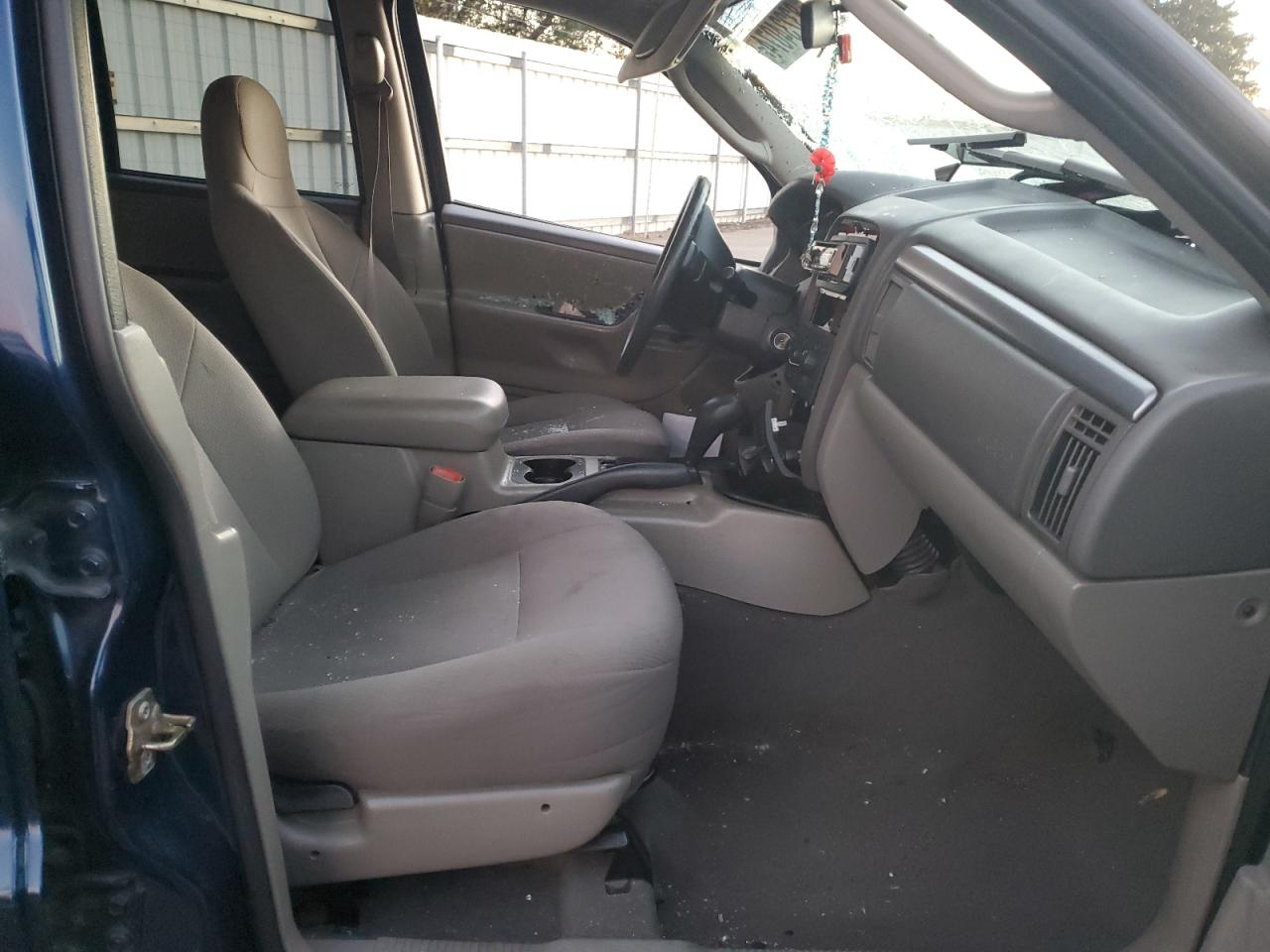 2003 Jeep Grand Cherokee - Image 7