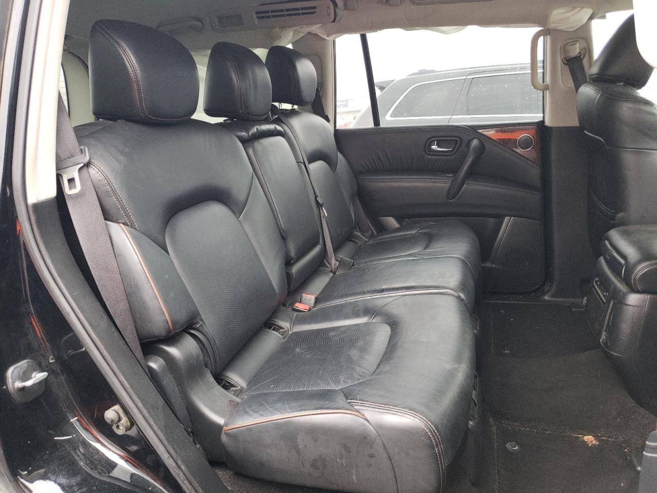 2019 Nissan Armada - Image 11