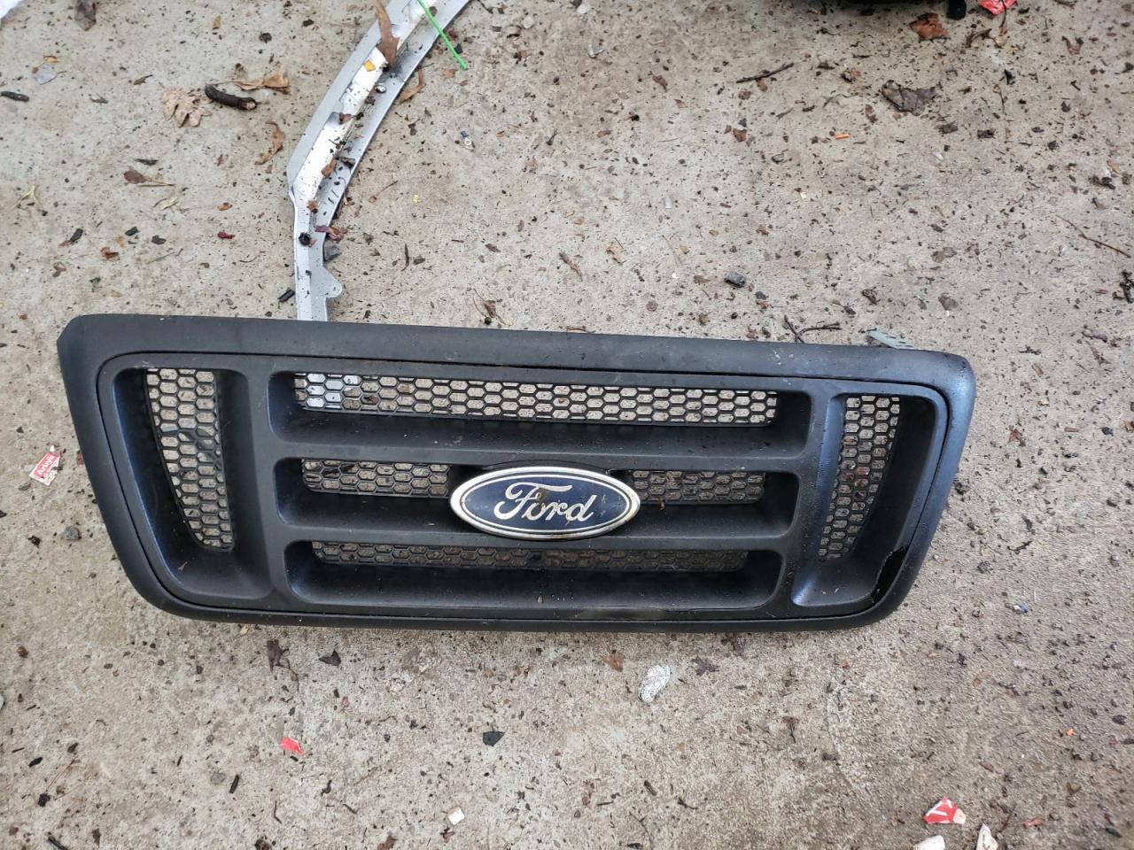 2005 Ford F-150 - Image 13