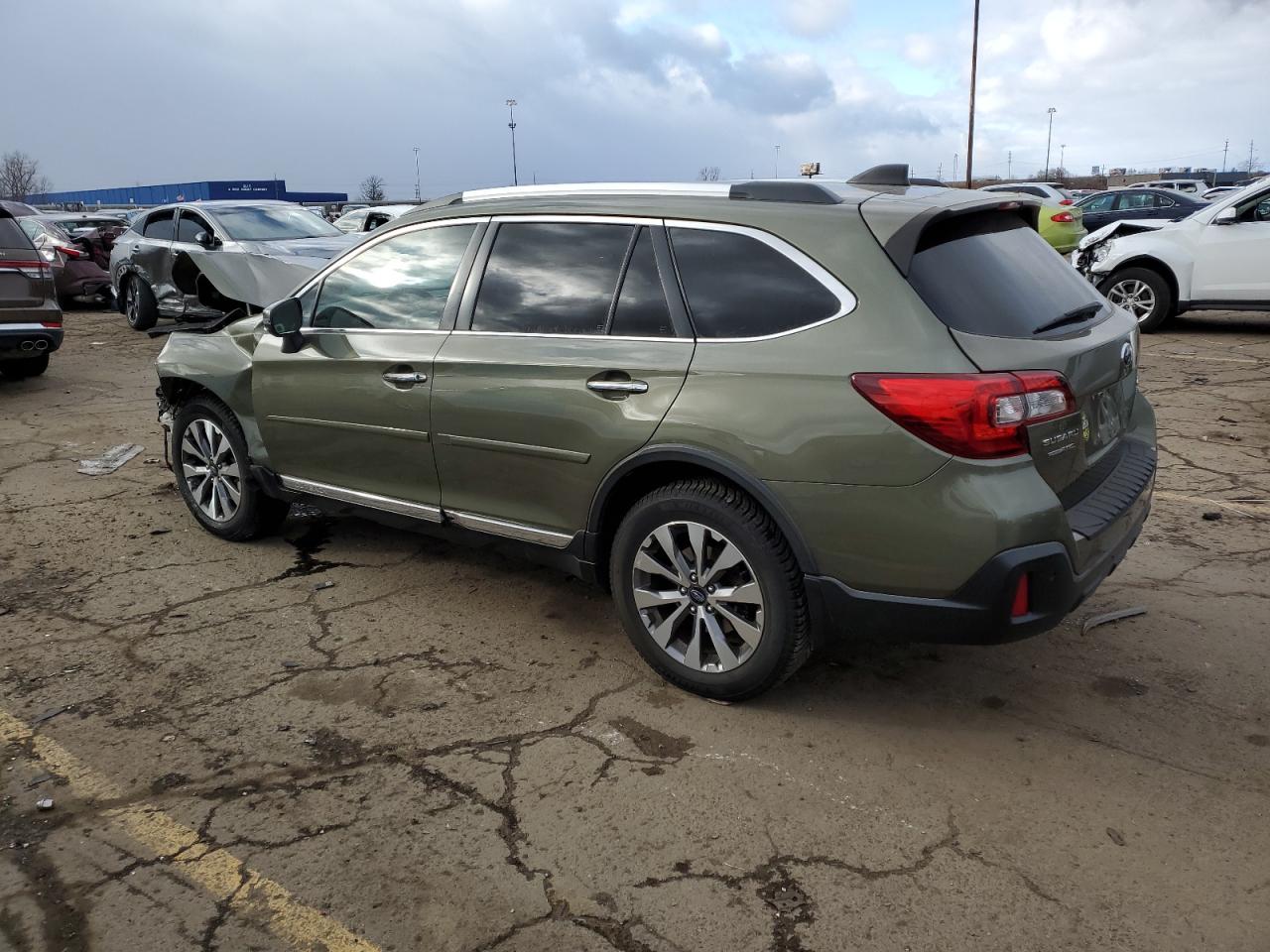 2019 Subaru Outback - Image 2