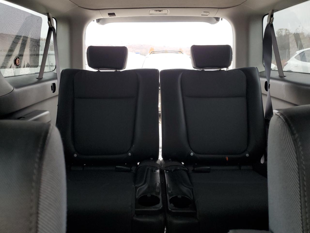 2003 Honda Element - Image 10