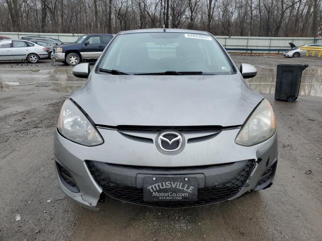  MAZDA 2 2013 Серебристый