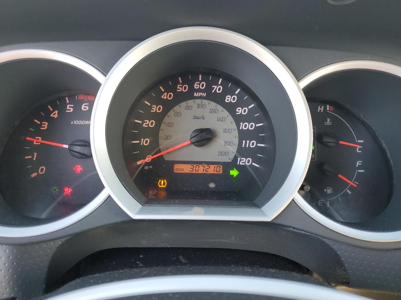 2006 Toyota Tacoma - Image 9