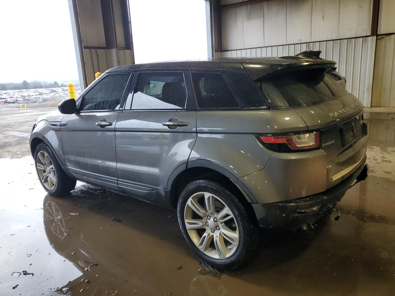 SALVP2RX4JH322262 2018 LAND ROVER RANGE ROVER - Image 2