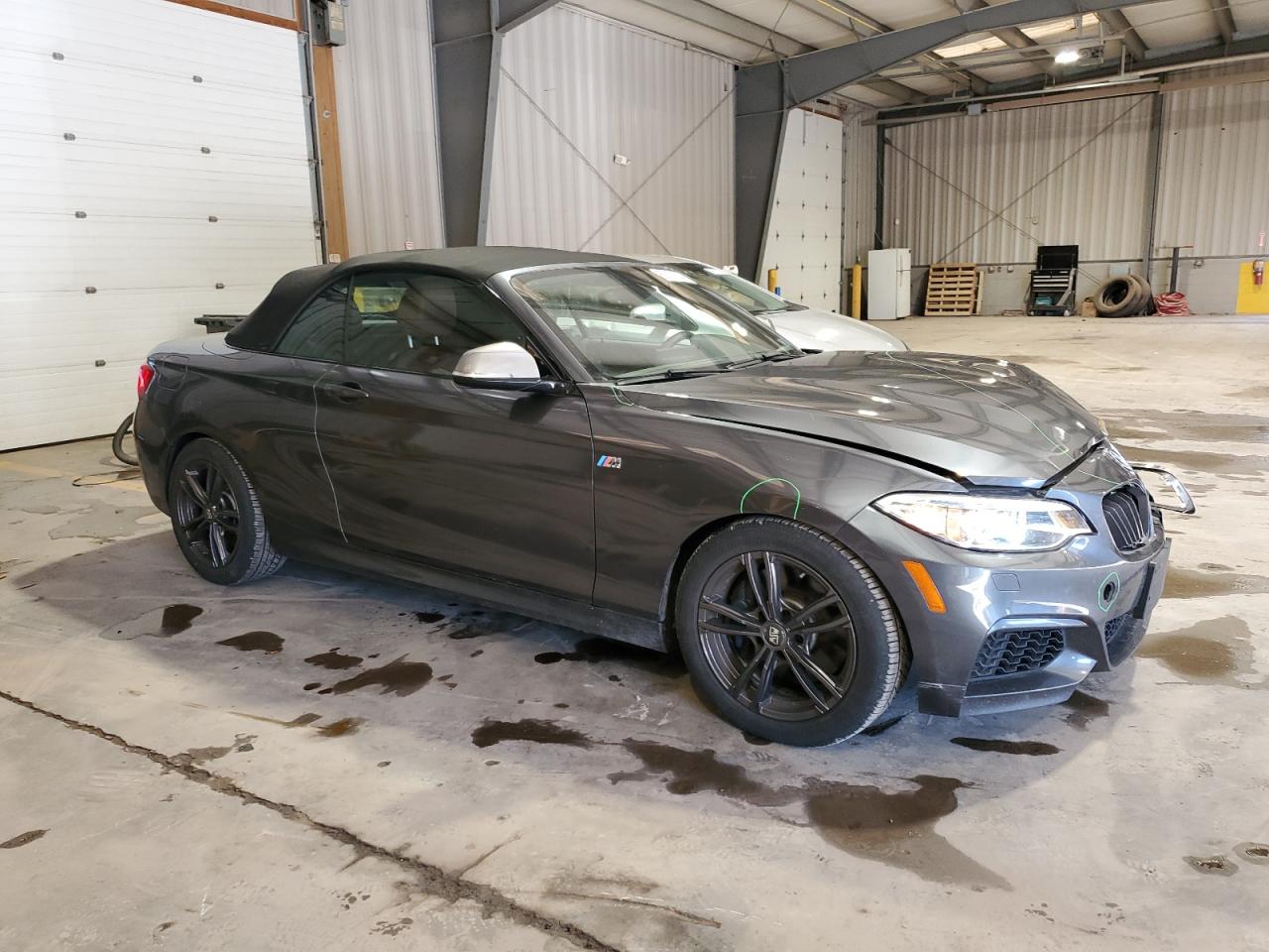 VIN WBA1M5C58GV326605 2016 BMW M2 no.4