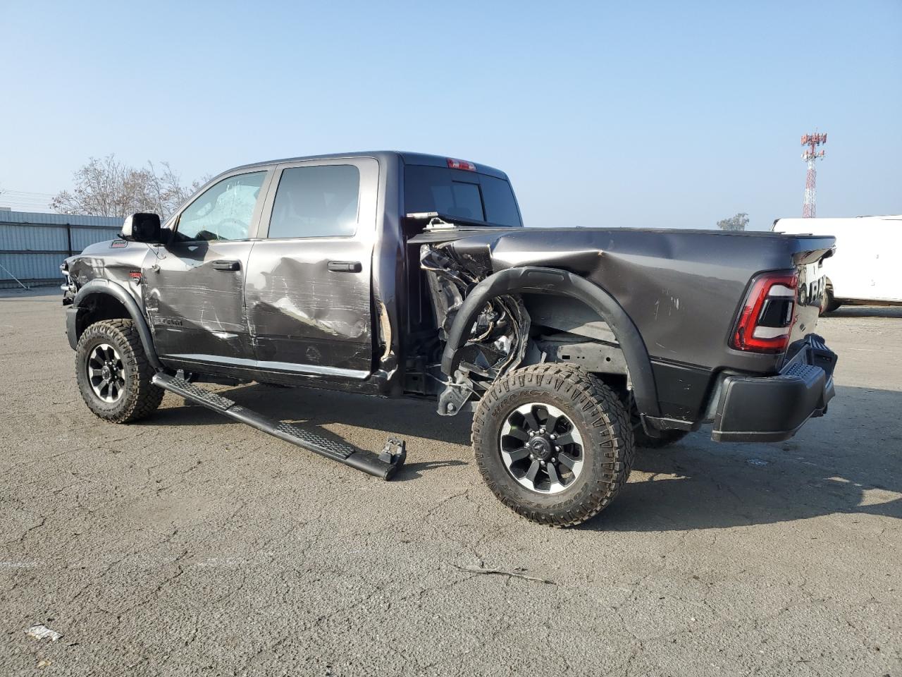 2020 RAM 2500 - Image 2