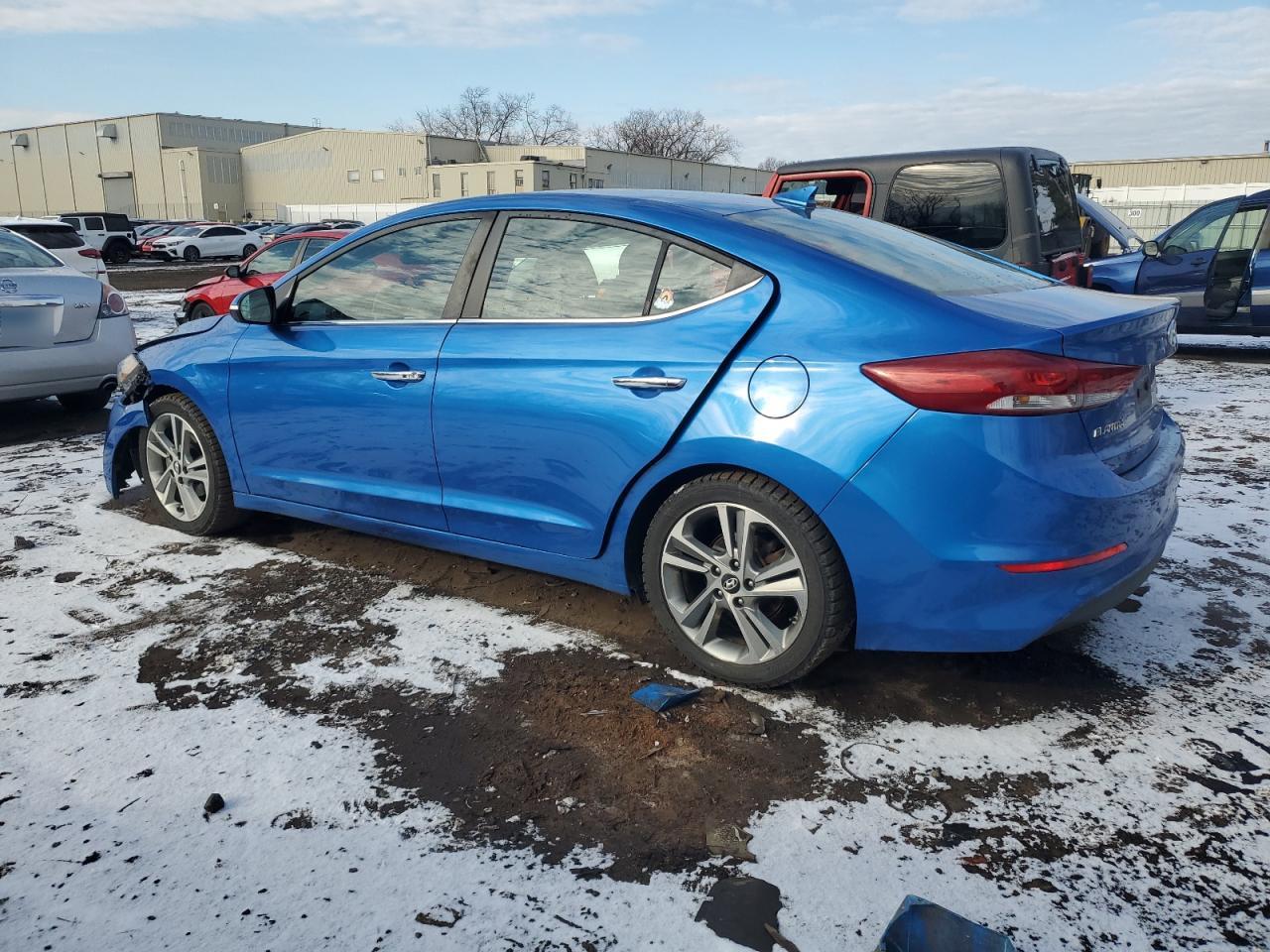 KMHD84LFXHU339804 2017 HYUNDAI ELANTRA - Image 2