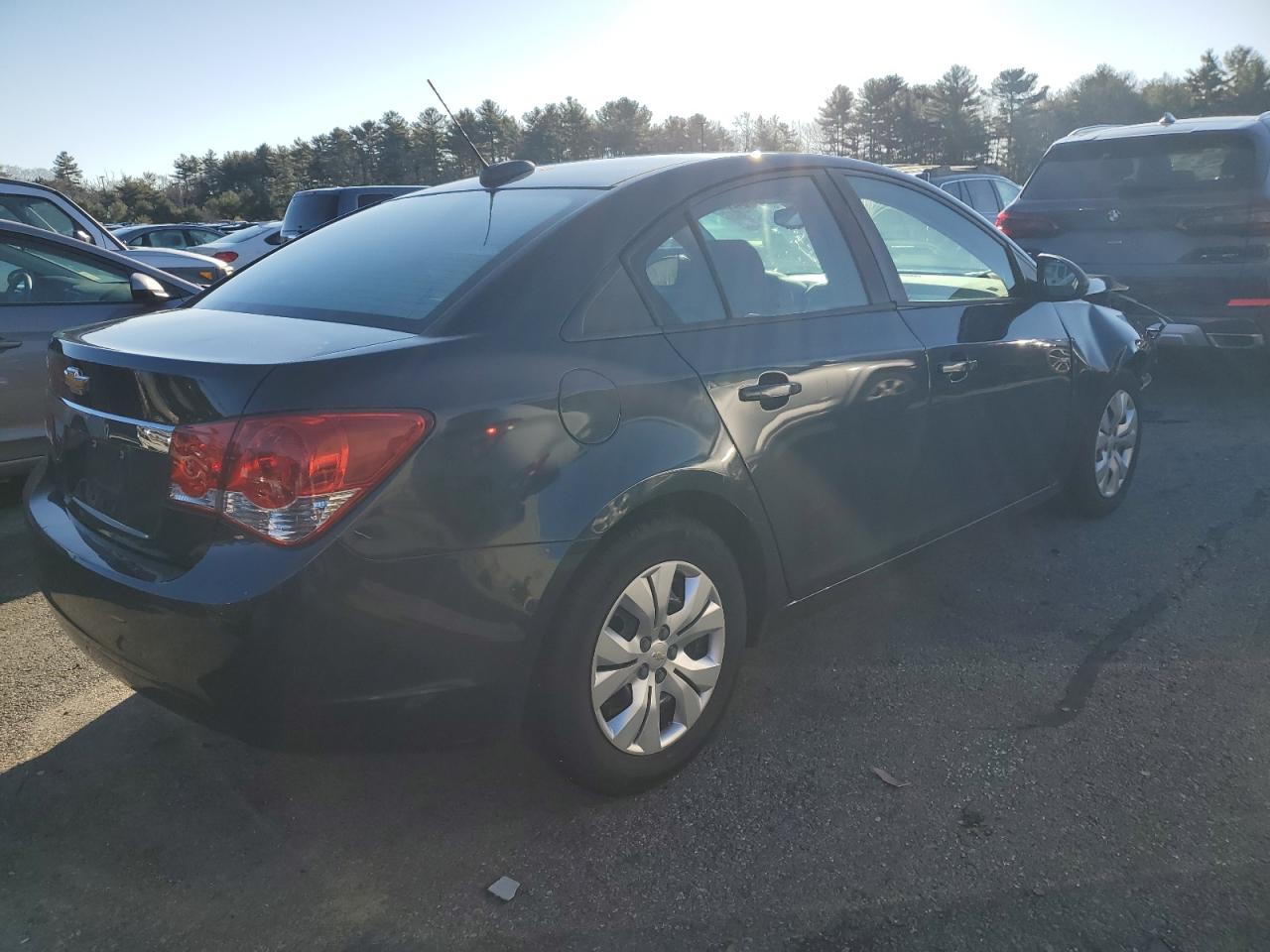 VIN 1G1PA5SG6F7210842 2015 CHEVROLET CRUZE no.3