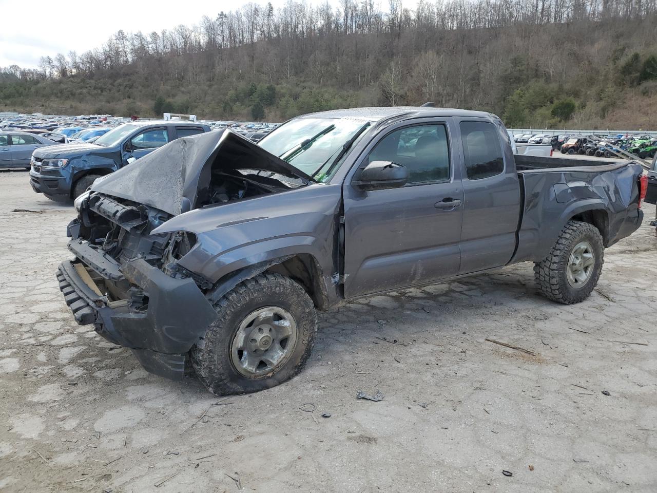 VIN 5TFSX5ENXGX042795 2016 TOYOTA TACOMA no.1