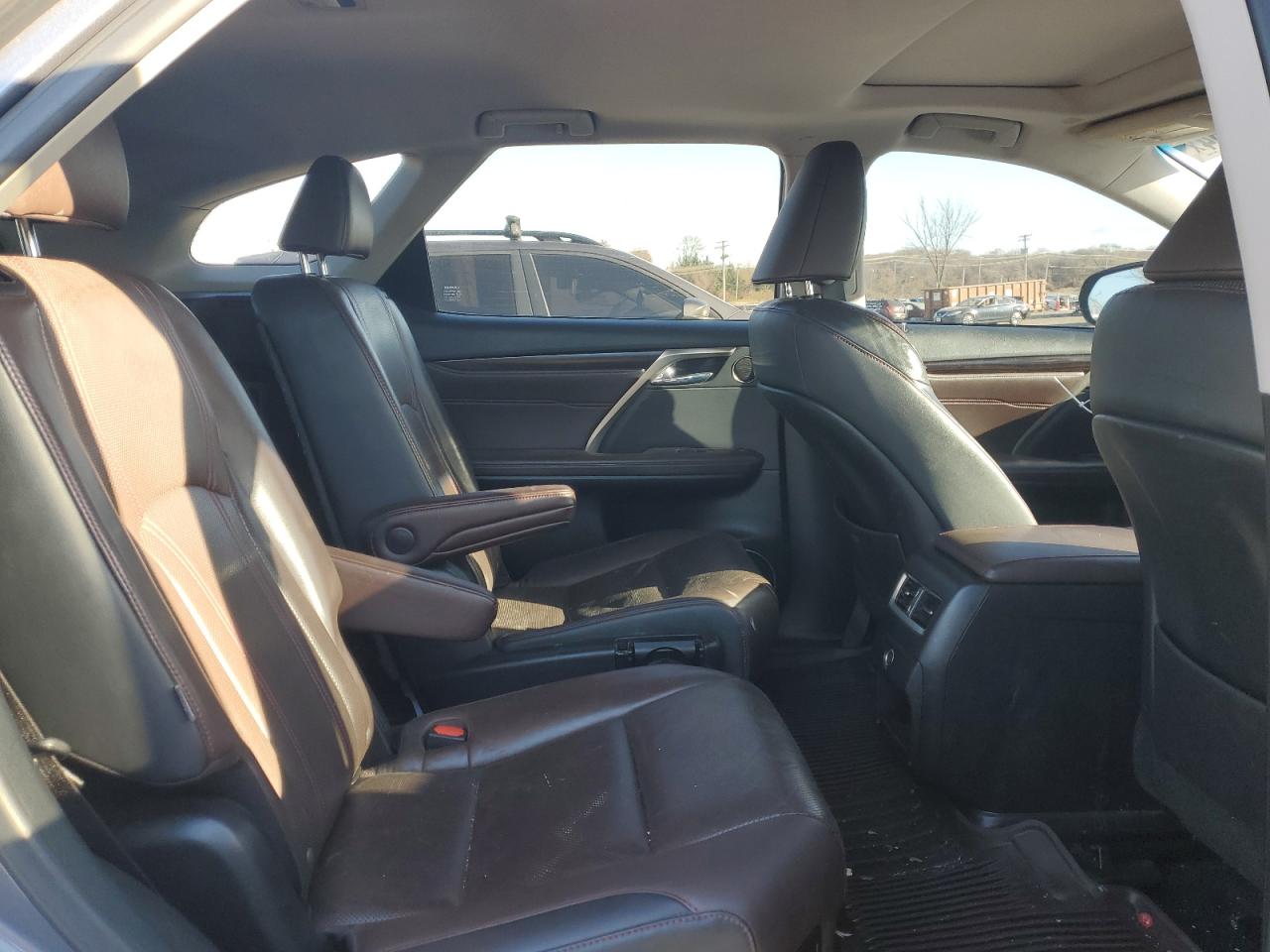 2018 Lexus RX - Image 11