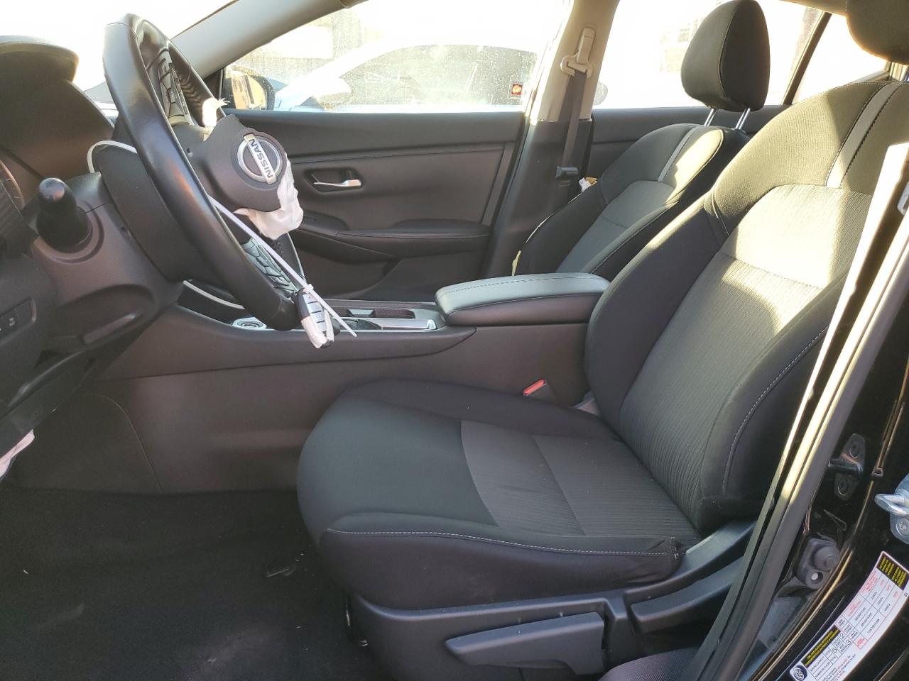 2022 Nissan Sentra - Image 7