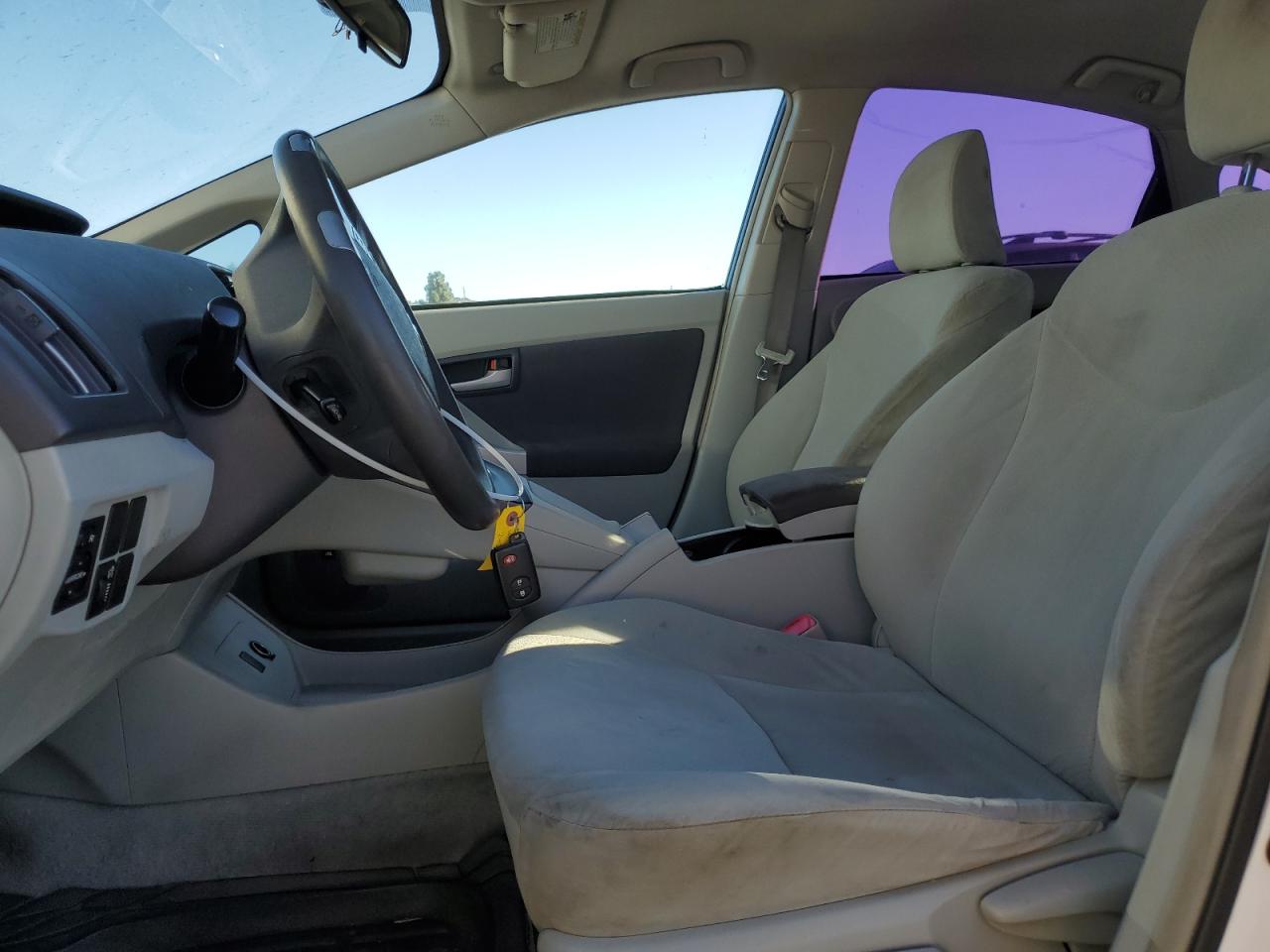 2010 Toyota Prius - Image 7