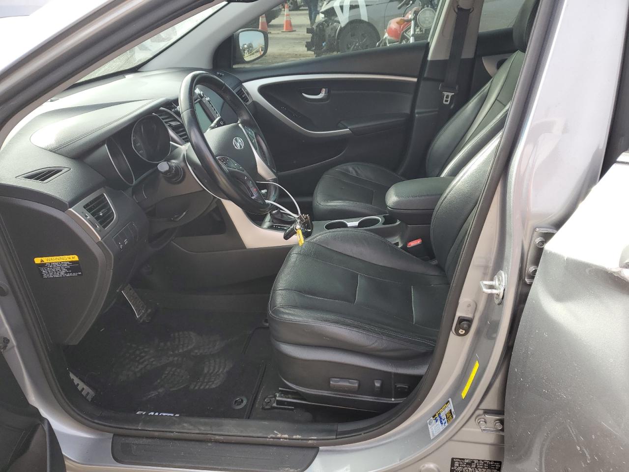 2014 Hyundai Elantra - Image 7