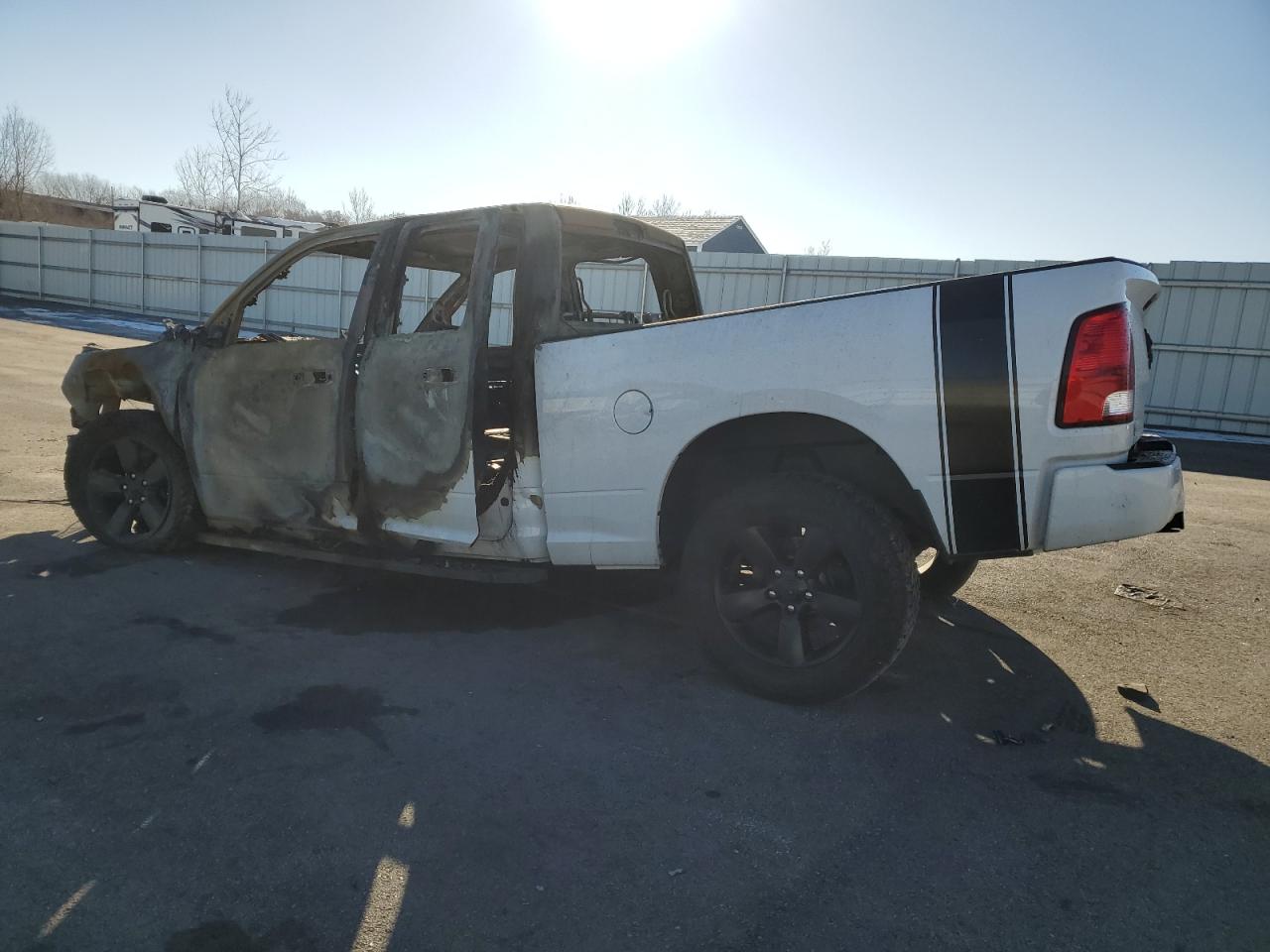 2019 RAM 1500 - Image 2