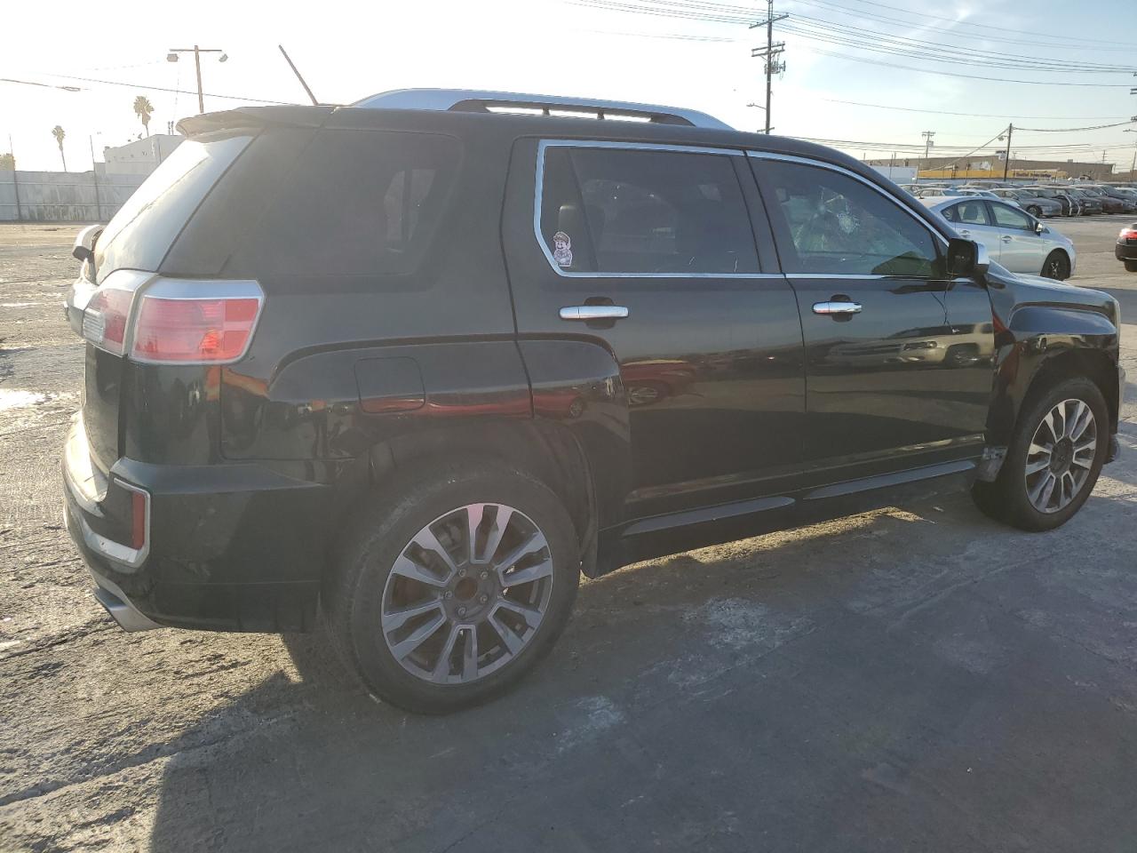 VIN 2GKFLRE38H6172566 2017 GMC TERRAIN no.3