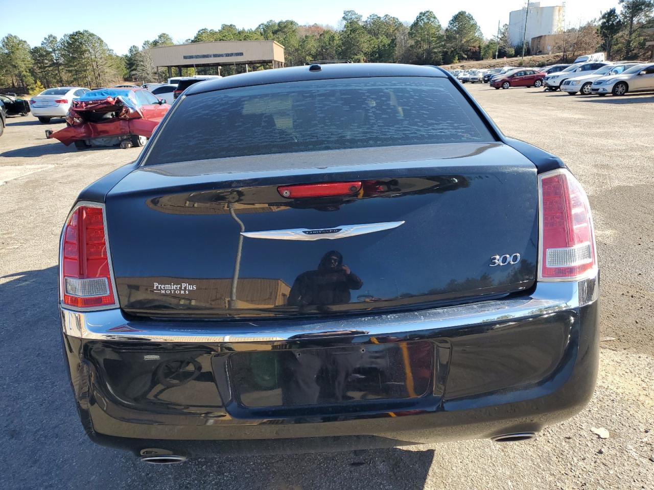 2014 Chrysler 300 - Image 6