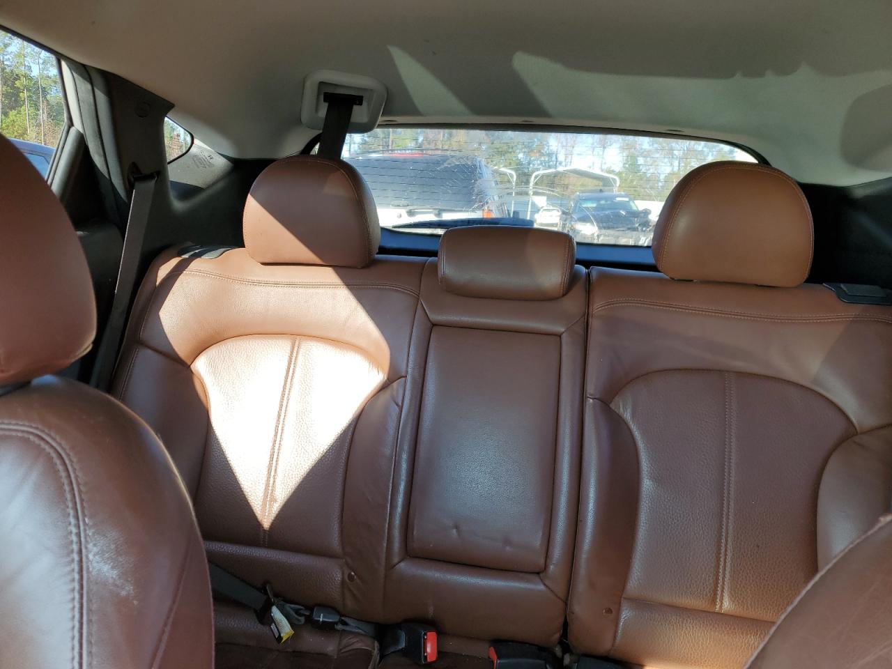 2011 Hyundai Tucson - Image 10