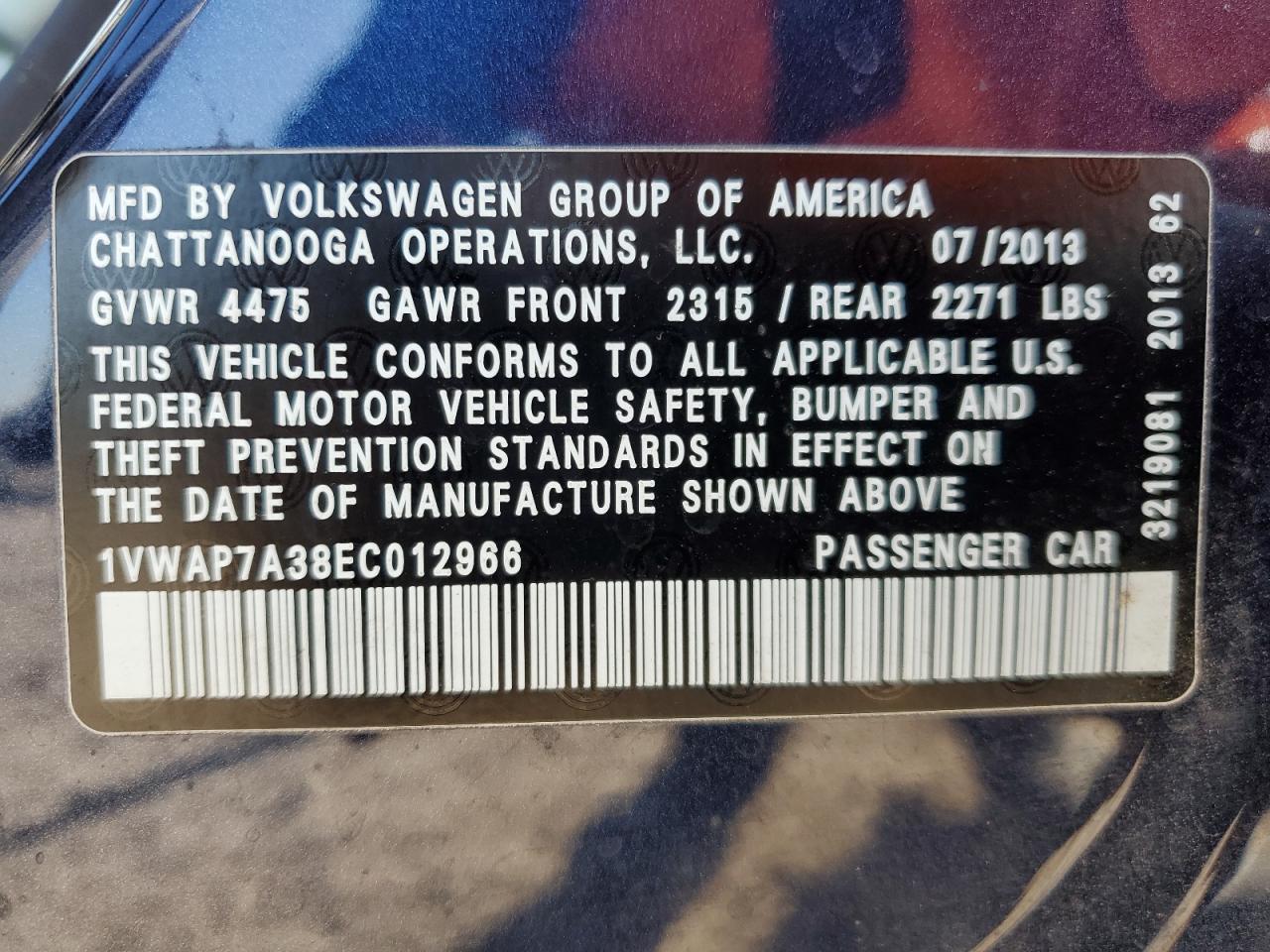 2014 Volkswagen Passat - Image 14