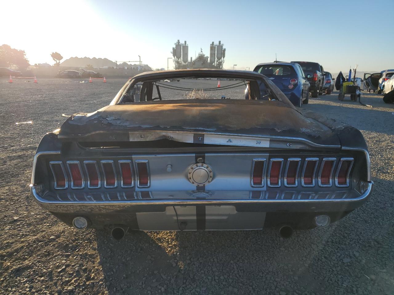 1967 Ford Uk VIN: 7R02C106901 Lot: 80564124