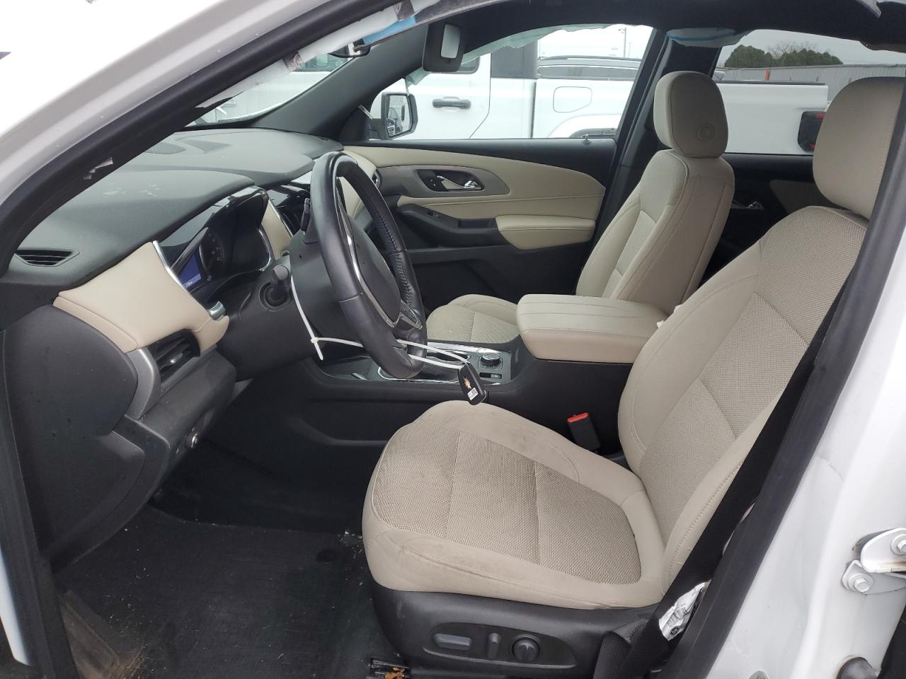 2022 Chevrolet Traverse - Image 7
