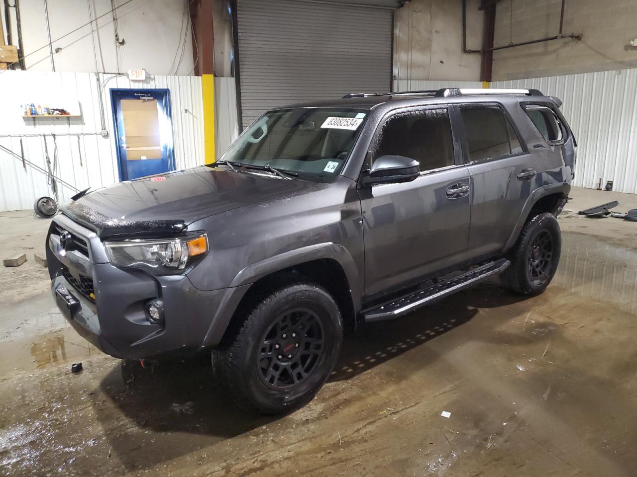 2023 TOYOTA 4RUNNER SE