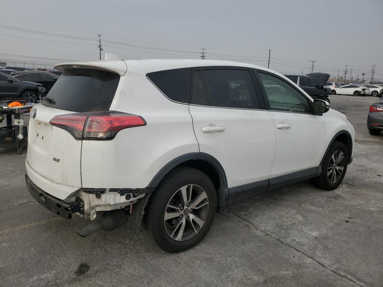 2017 Toyota RAV 4 - Image 3