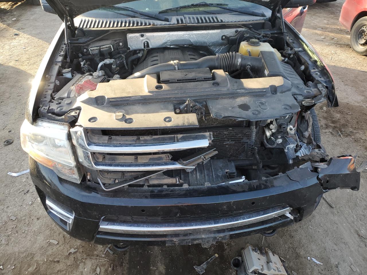 2015 Ford Expedition - Image 12